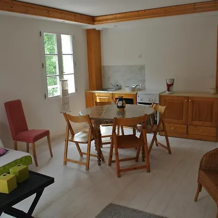 Mini-hôtel L'auberge Blanche Faverges